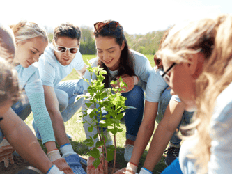 It’s About the Experience: Creating a Volunteer Program They’ll Love