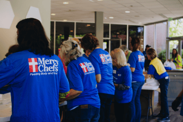 Volunteers at Mercy Chefs Love VolunteerHub