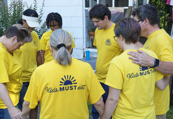 MUST Ministries Volunteers