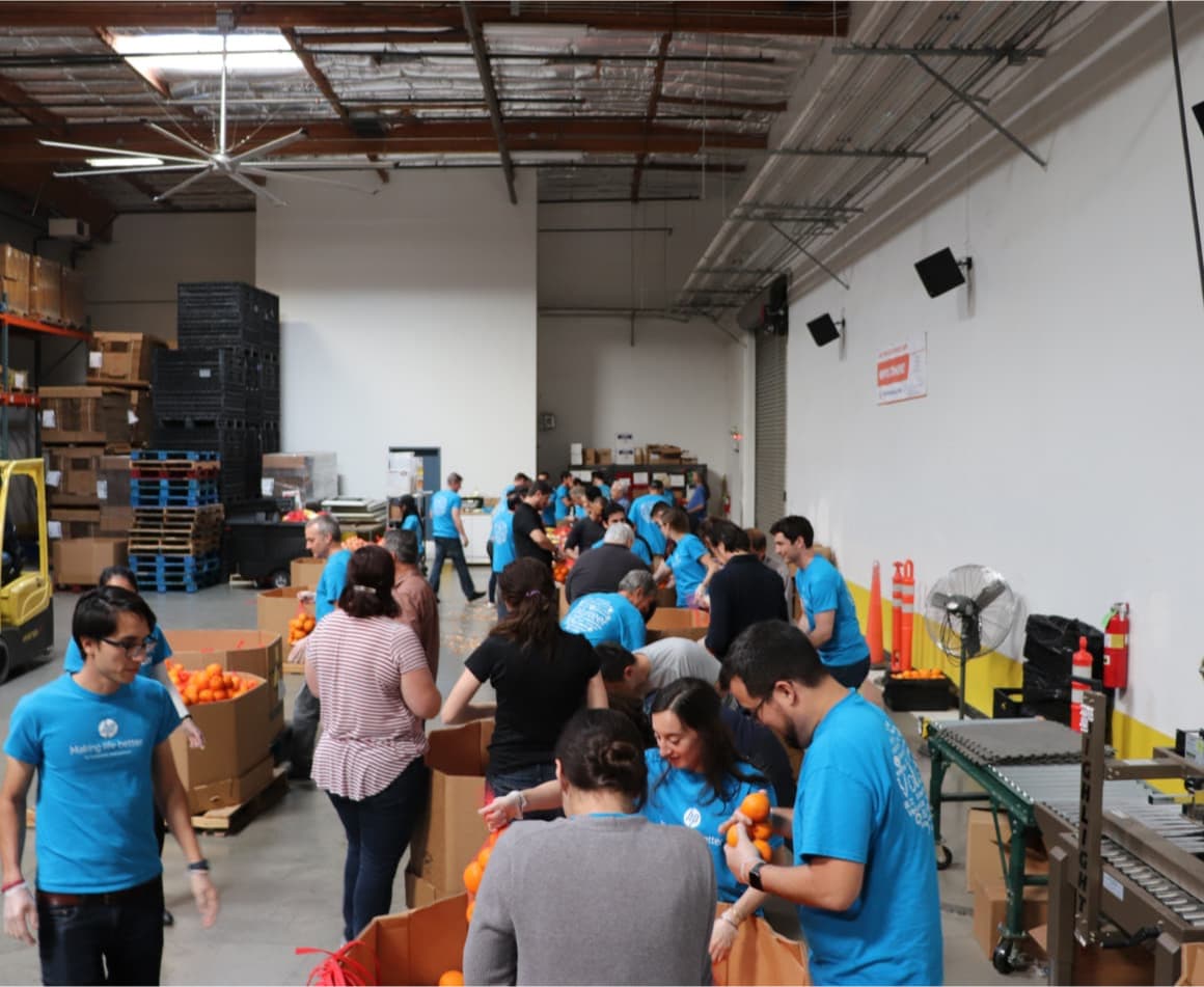 The Jacobs and Cushman San Diego Food Bank uses VolunteerHub’s volunteer management software to manage and engage volunteers. 