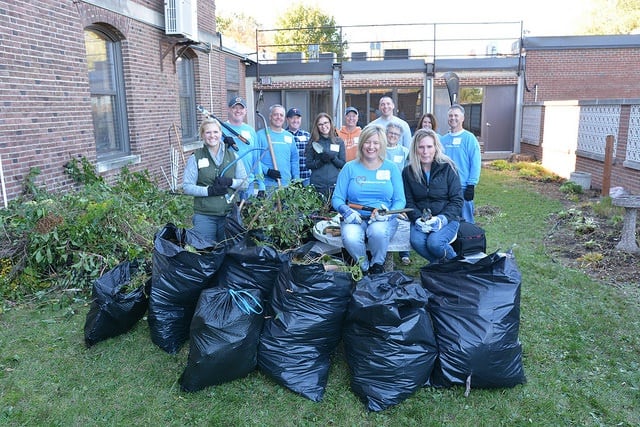 Catholic Charities of St. Paul and Minneapolis volunteers